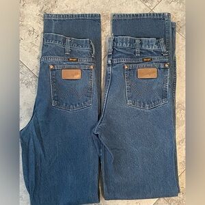 2 Pairs Wrangler Jeans 32x38